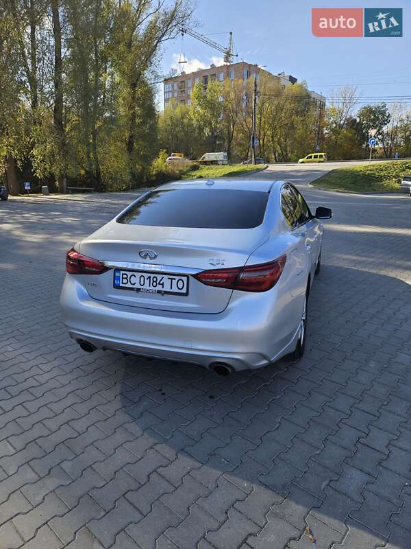 Седан Infiniti Q50 2017 в Деражні