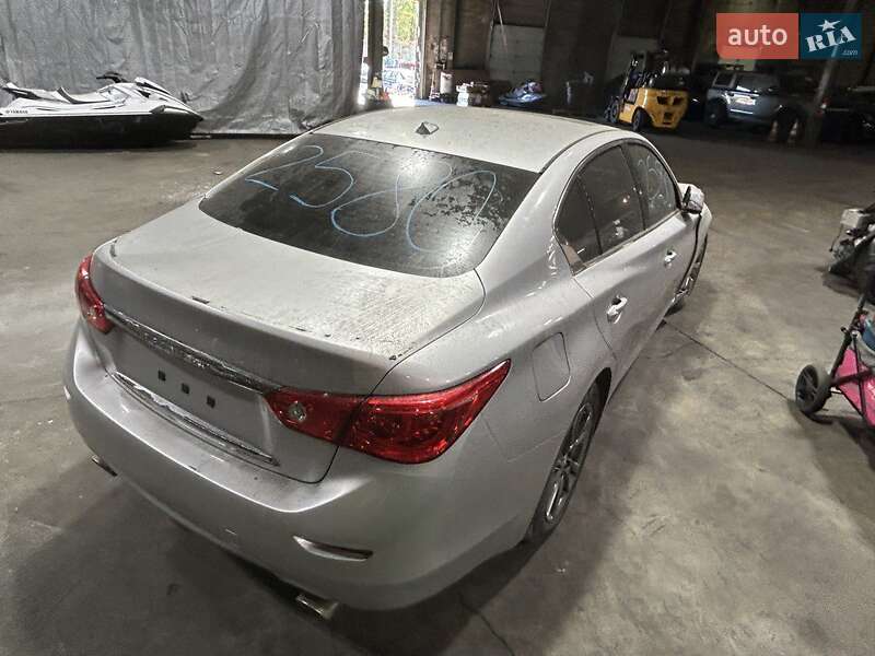 Седан Infiniti Q50 2017 в Луцке