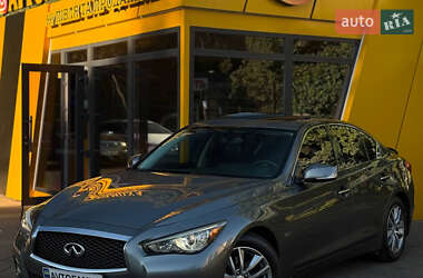 Седан Infiniti Q50 2016 в Києві