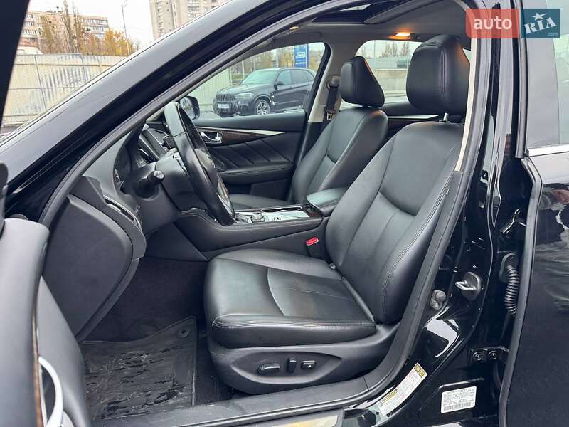 Седан Infiniti Q50 2017 в Киеве фото 9 Седан Infiniti Q50 2017 в Киеве
