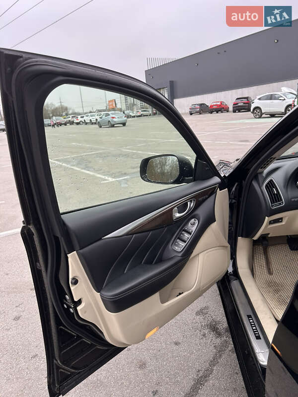 Седан Infiniti Q50 2016 в Ирпене фото 20 Седан Infiniti Q50 2016 в Ирпене