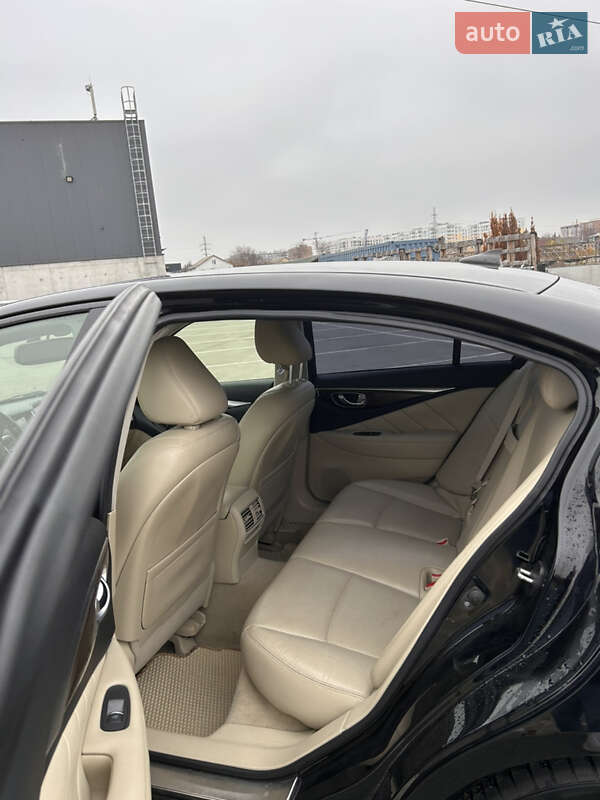 Седан Infiniti Q50 2016 в Ирпене фото 25 Седан Infiniti Q50 2016 в Ирпене