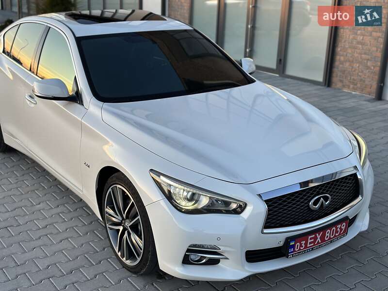 Седан Infiniti Q50 2016 в Тернополе фото 29 Седан Infiniti Q50 2016 в Тернополе