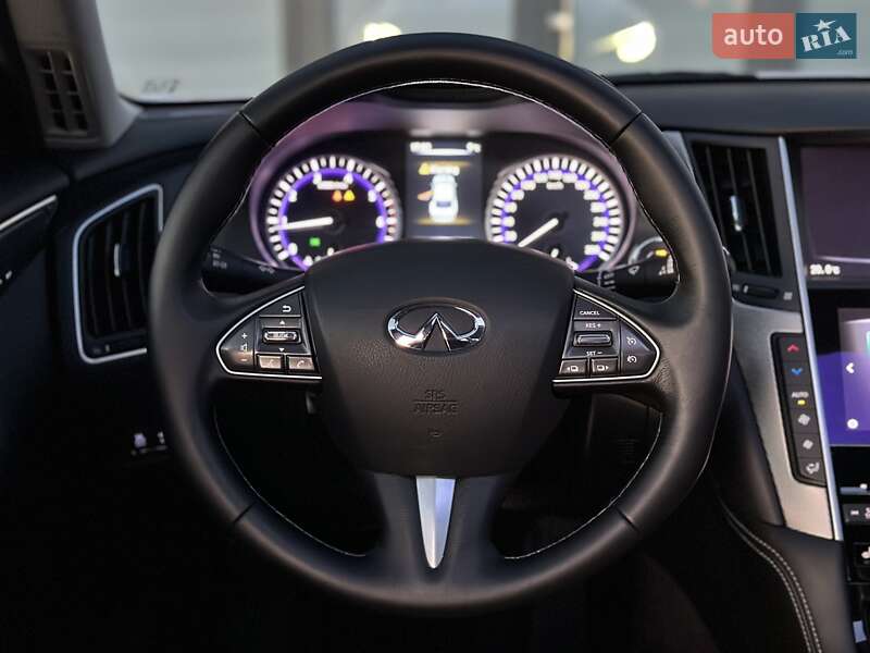 Седан Infiniti Q50 2016 в Тернополе фото 63 Седан Infiniti Q50 2016 в Тернополе