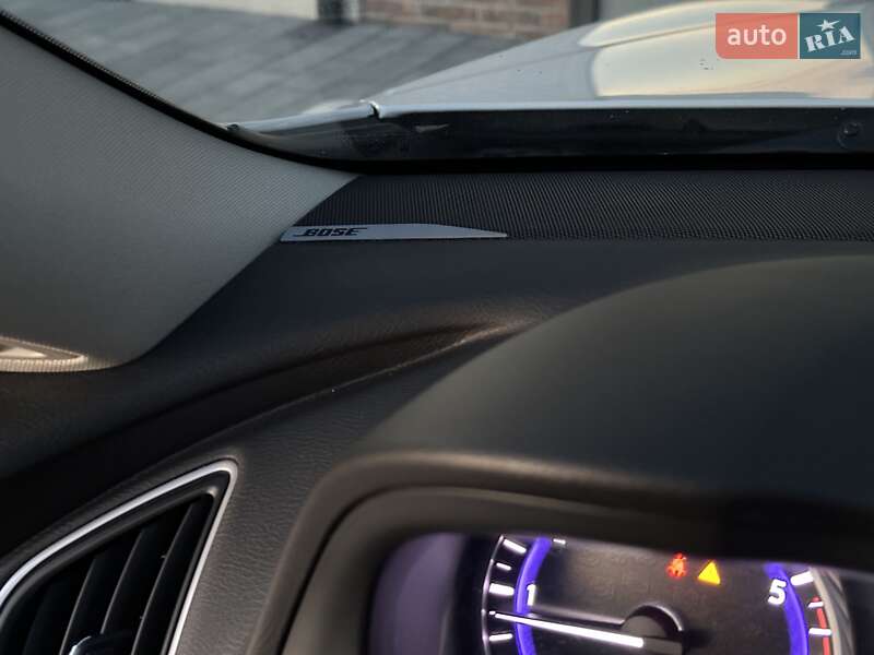 Седан Infiniti Q50 2016 в Тернополе фото 70 Седан Infiniti Q50 2016 в Тернополе