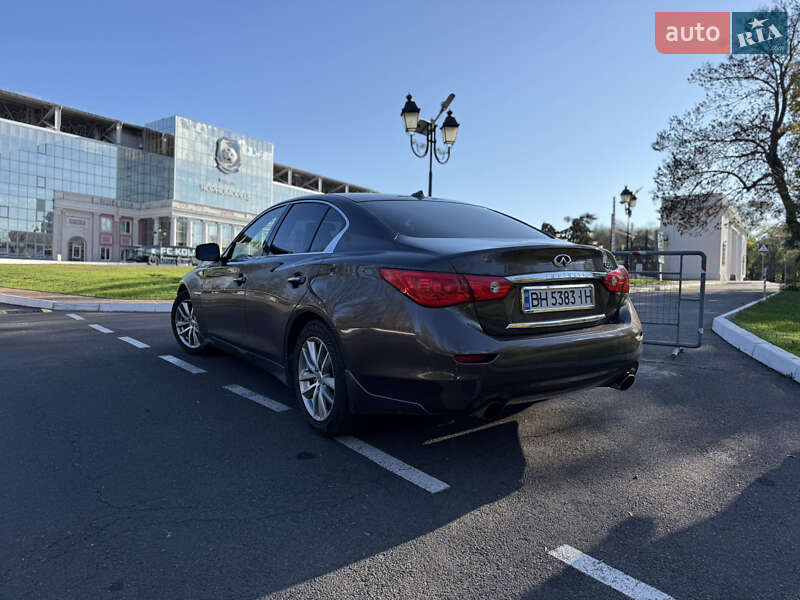 Седан Infiniti Q50 2016 в Одесі