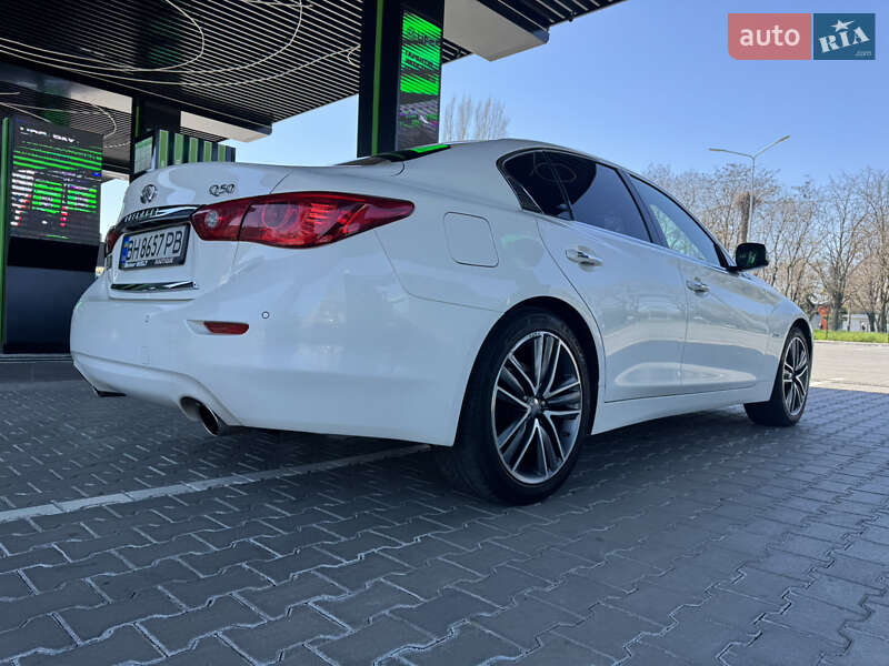 Седан Infiniti Q50 2015 в Одессе фото 8 Седан Infiniti Q50 2015 в Одессе
