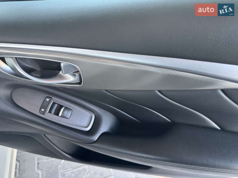 Седан Infiniti Q50 2015 в Одессе фото 21 Седан Infiniti Q50 2015 в Одессе