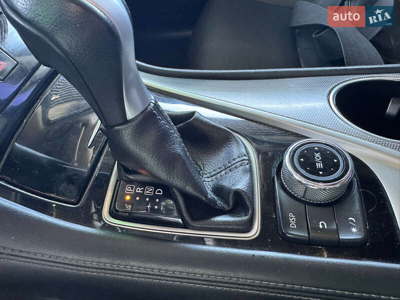 Седан Infiniti Q50 2015 в Одессе фото 26 Седан Infiniti Q50 2015 в Одессе