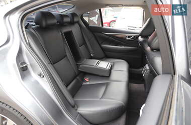 Седан Infiniti Q50 2017 в Киеве