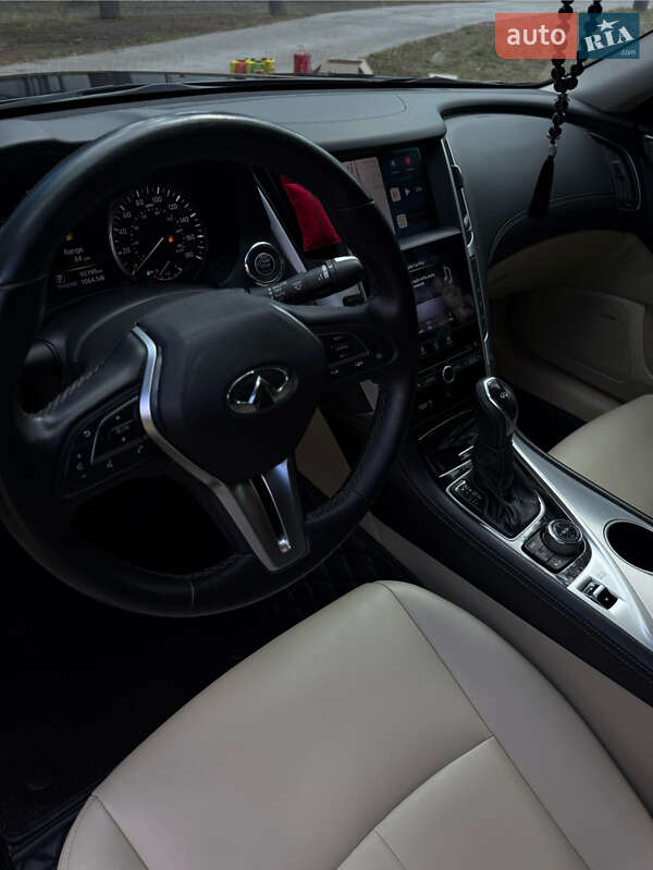 Седан Infiniti Q50 2019 в Києві