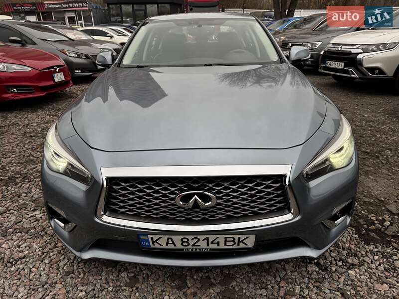 Седан Infiniti Q50 2018 в Киеве