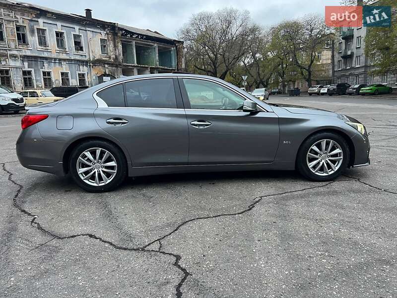 Седан Infiniti Q50 2016 в Одессе фото 18 Седан Infiniti Q50 2016 в Одессе