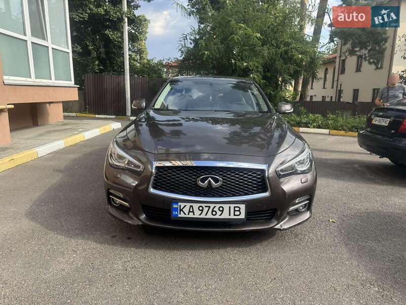 Седан Infiniti Q50 2017 в Киеве