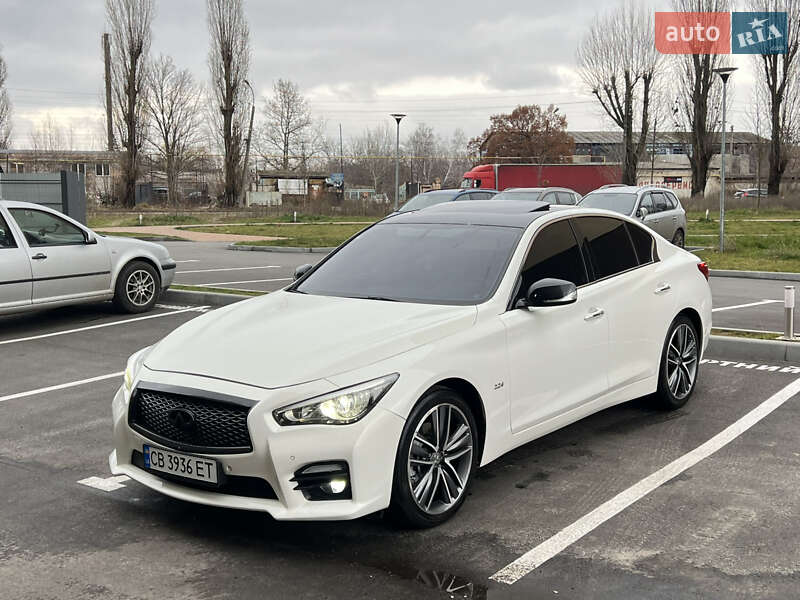 Infiniti Q50 2014