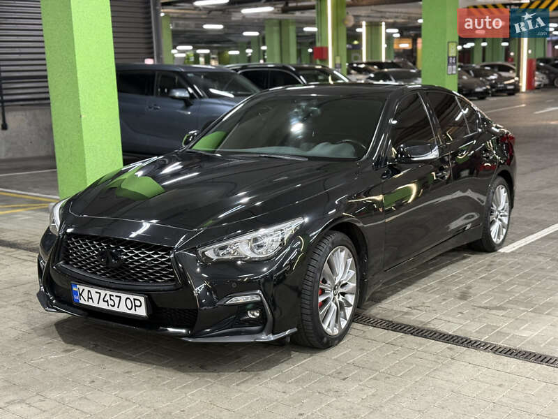 Седан Infiniti Q50 2018 в Киеве