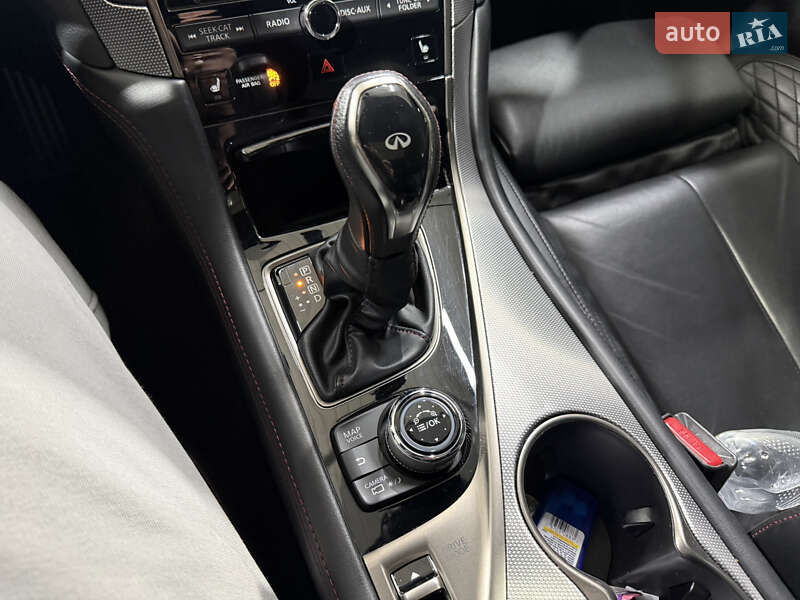 Седан Infiniti Q50 2018 в Киеве