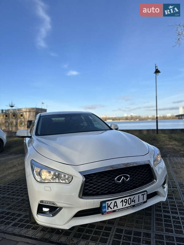 Седан Infiniti Q50 2019 в Києві