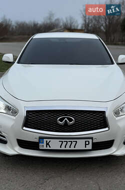 Седан Infiniti Q50 2014 в Запоріжжі