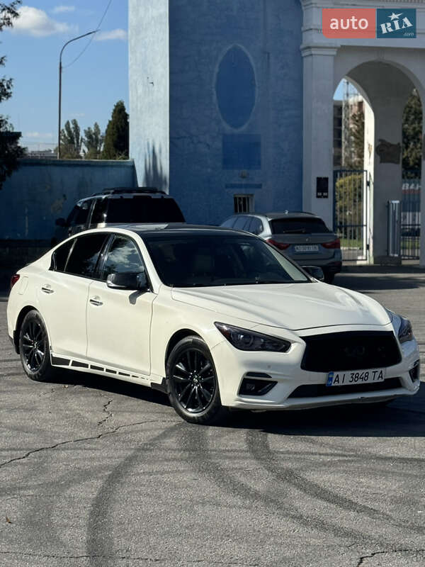 Infiniti Q50 2019