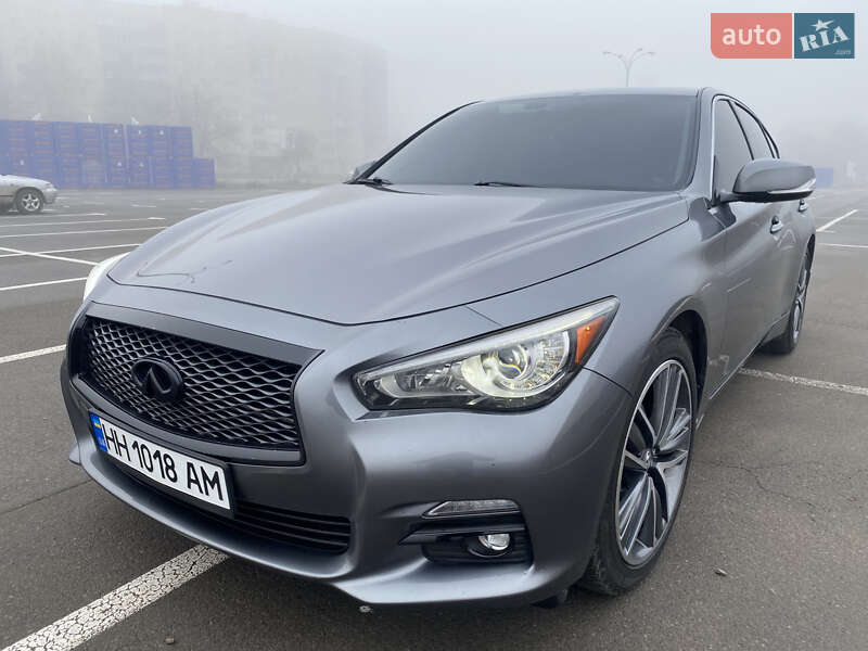 Infiniti Q50 2016