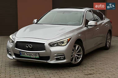 Седан Infiniti Q50 2016 в Ровно