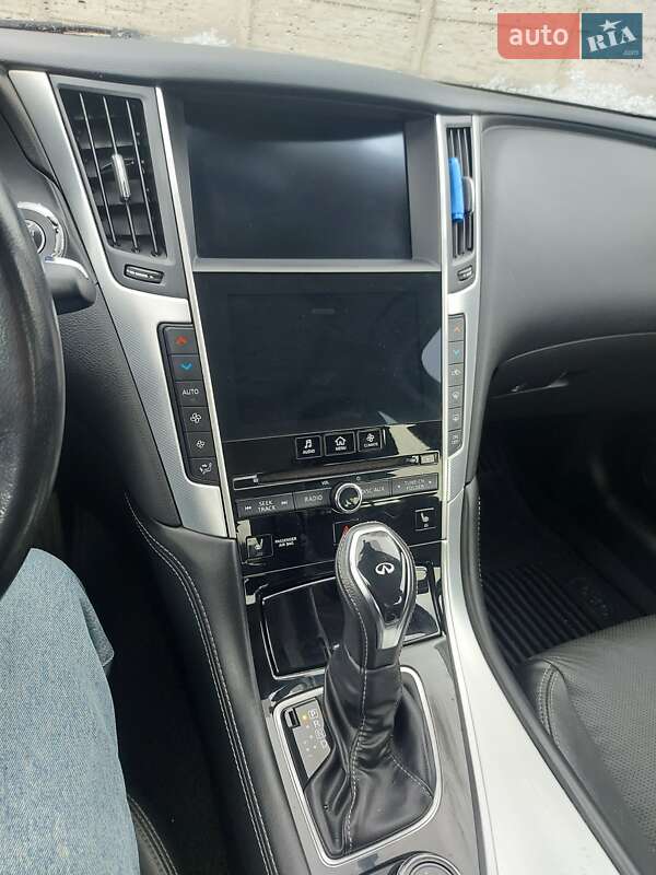 Седан Infiniti Q50 2020 в Луцьку