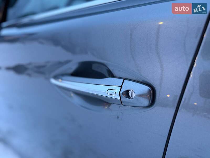 Седан Infiniti Q50 2019 в Киеве фото 9 Седан Infiniti Q50 2019 в Киеве