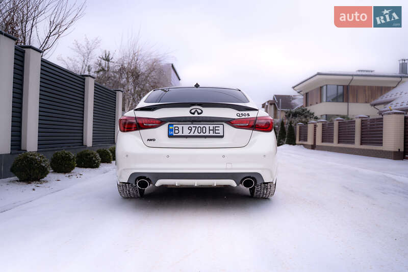 Седан Infiniti Q50 2018 в Полтаве