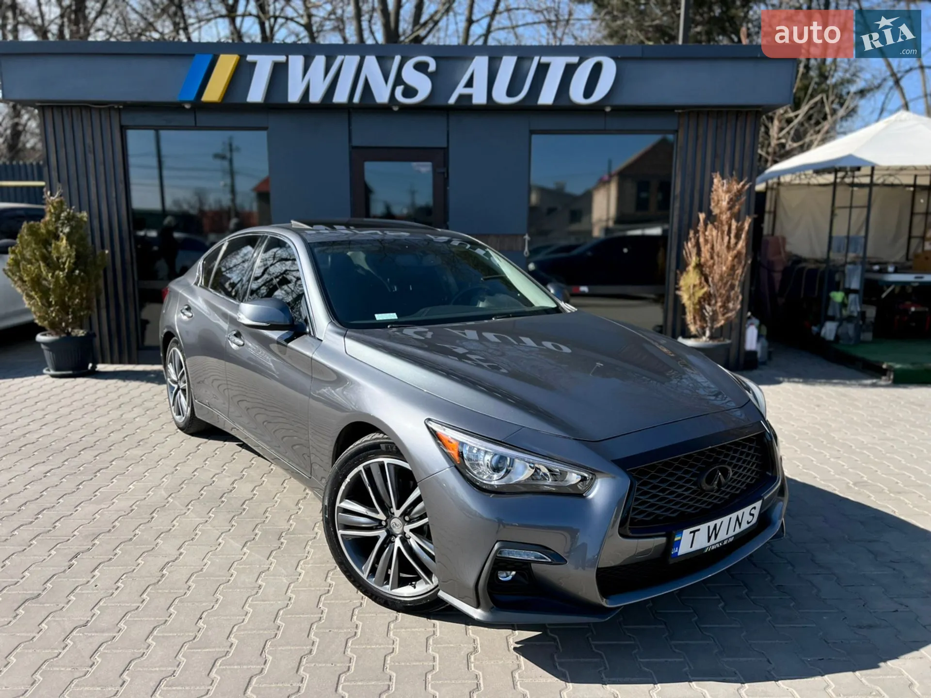 2017 Infiniti Q50 - мініатюра 15
