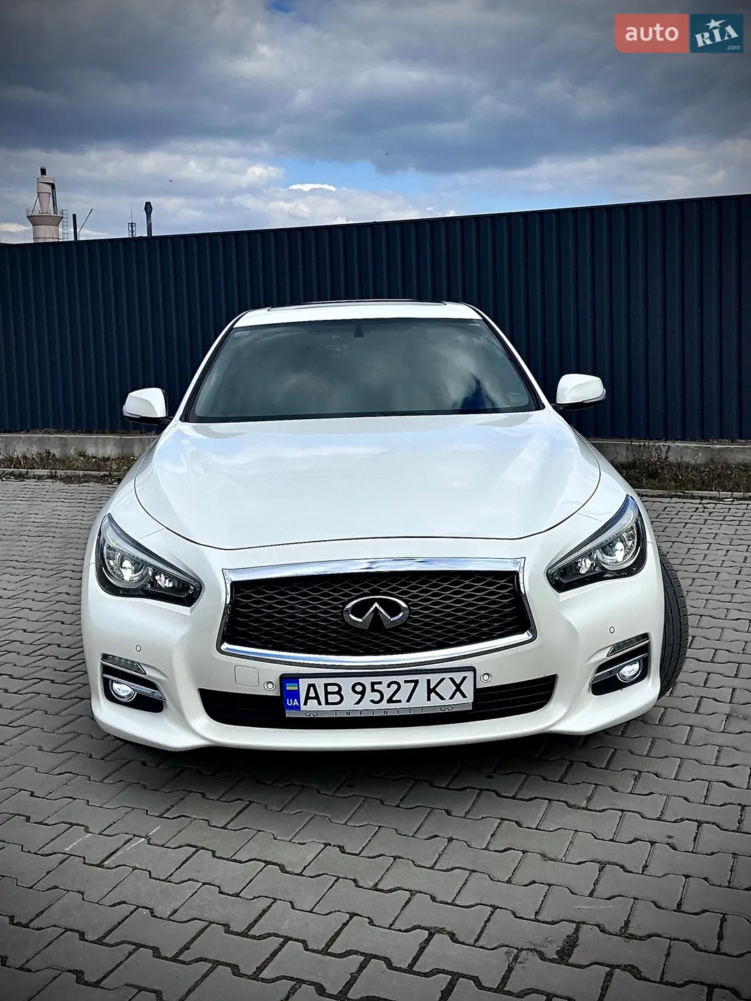 Infiniti Q50 2016 VIN JNKDV71E1GM551559 фото оголошення 10 з 72