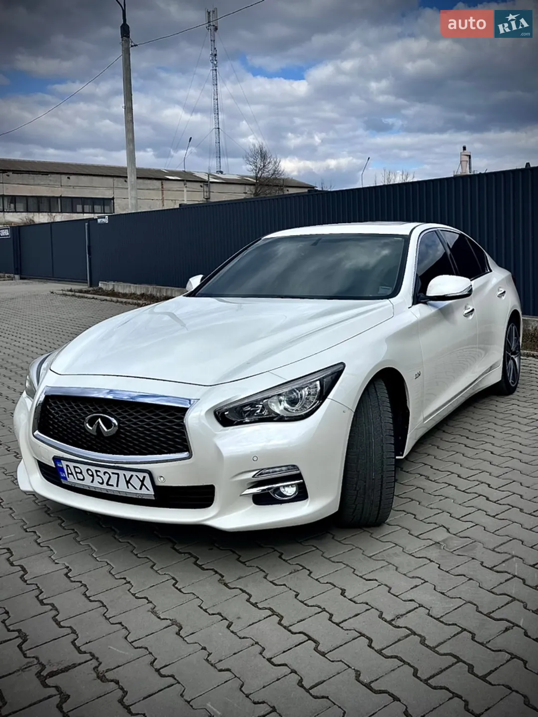 Infiniti Q50 2016 VIN JNKDV71E1GM551559 фото оголошення 20 з 72
