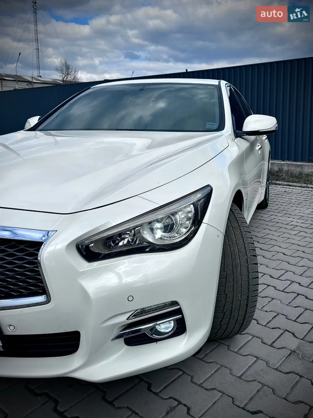Infiniti Q50 2016 VIN JNKDV71E1GM551559 фото оголошення 21 з 72