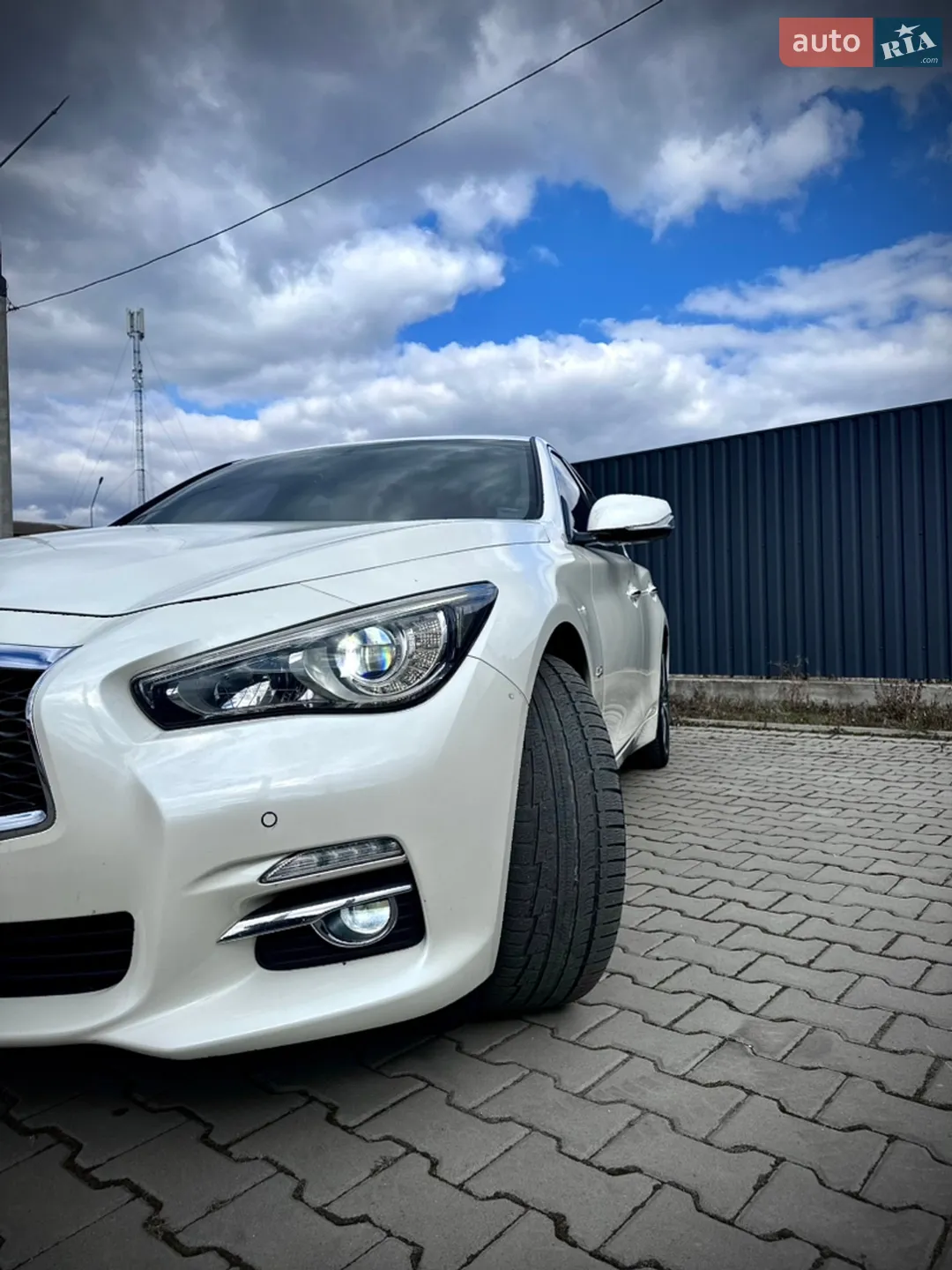 Infiniti Q50 2016 VIN JNKDV71E1GM551559 фото оголошення 22 з 72