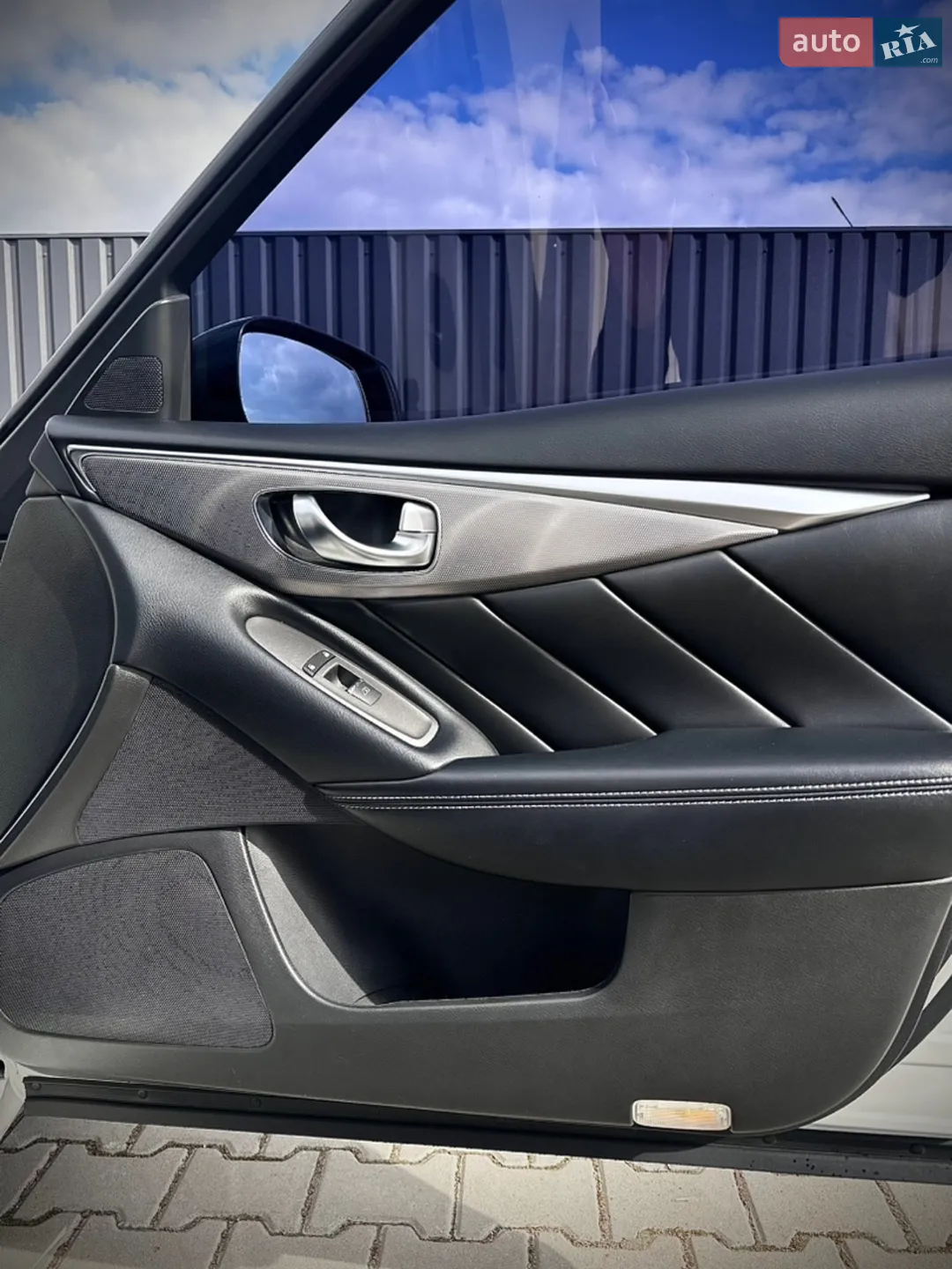 Infiniti Q50 2016 VIN JNKDV71E1GM551559 фото оголошення 49 з 72