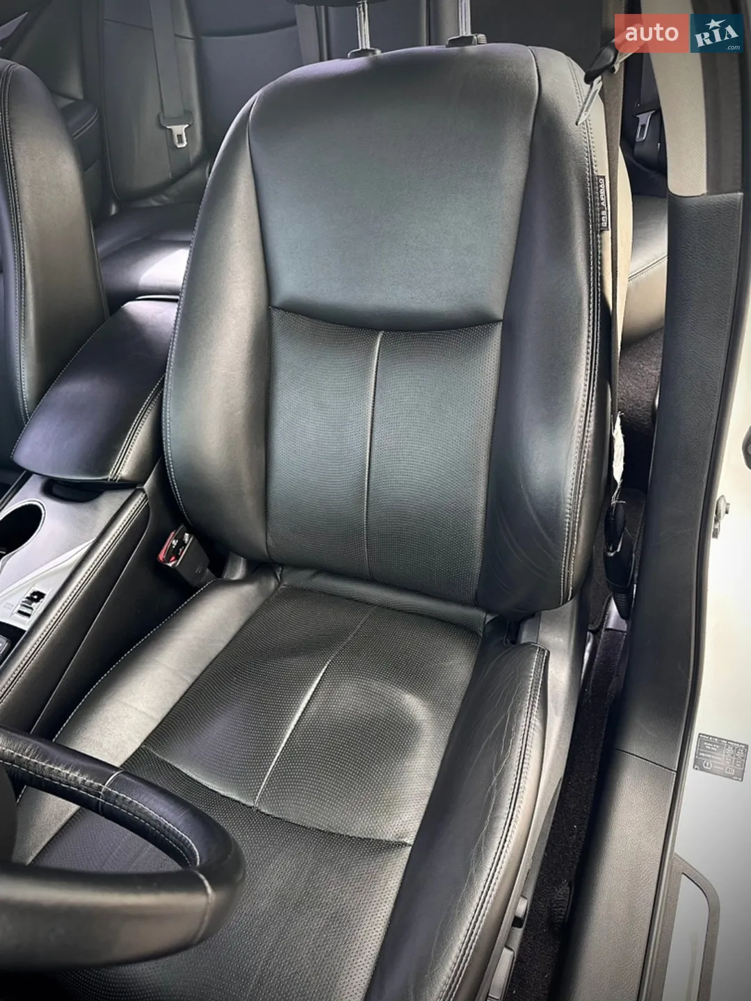 Infiniti Q50 2016 VIN JNKDV71E1GM551559 фото оголошення 62 з 72