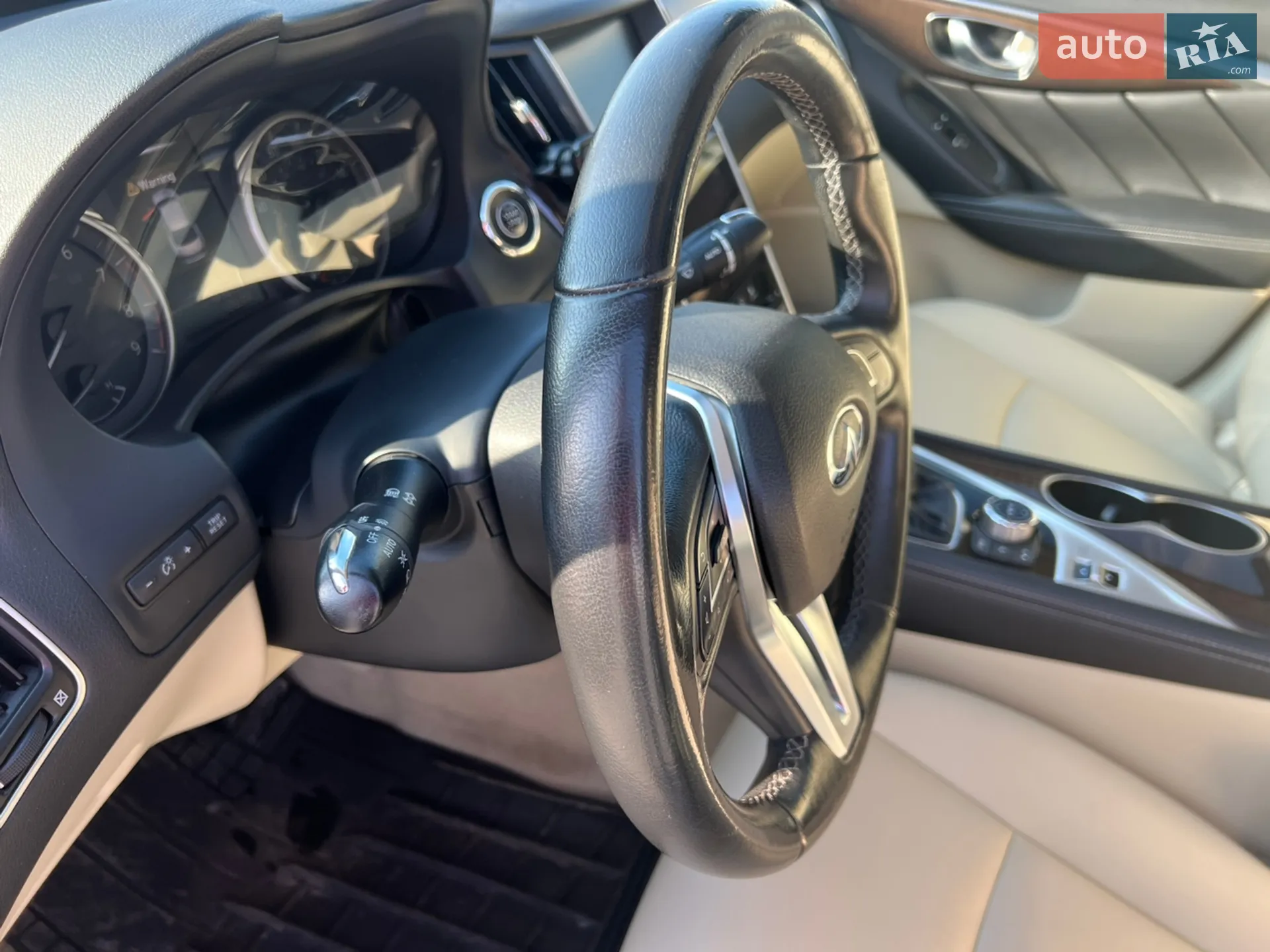 2018 Infiniti Q50 - мініатюра 31