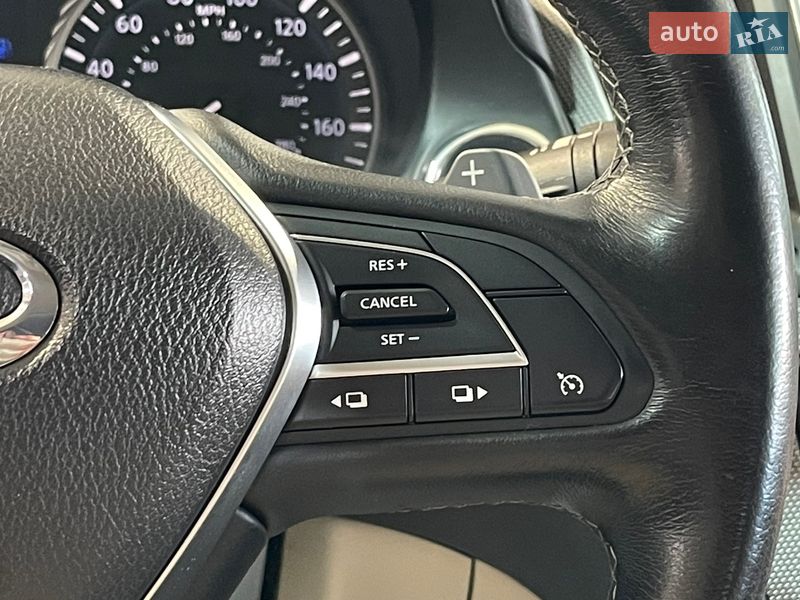 Седан Infiniti Q50 2017 в Одессе