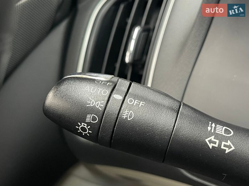 Седан Infiniti Q50 2017 в Одессе