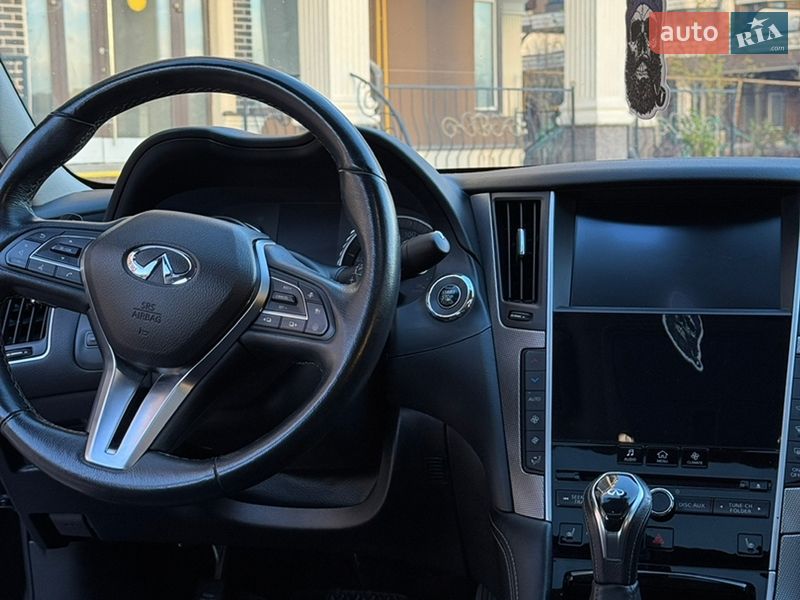 Седан Infiniti Q50 2019 в Киеве