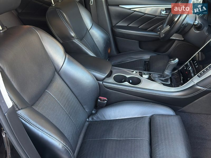 Седан Infiniti Q50 2019 в Киеве