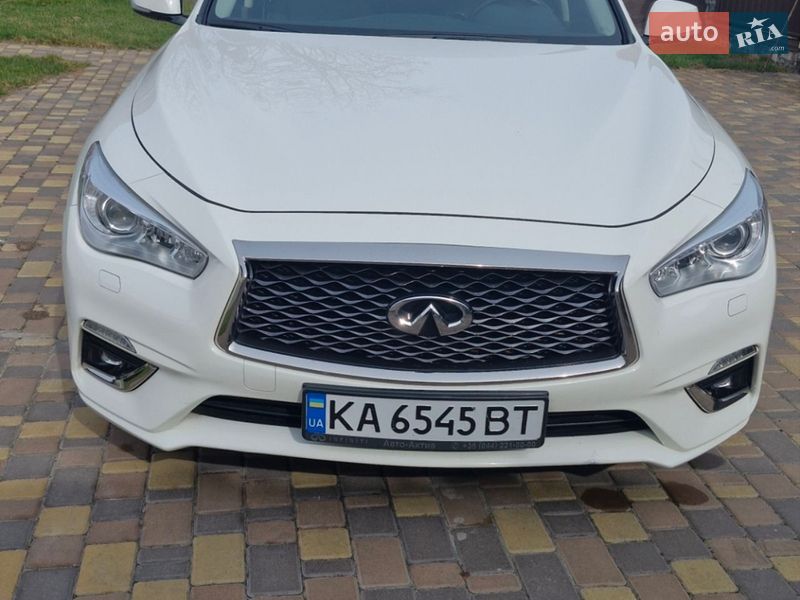 Infiniti Q50 2020