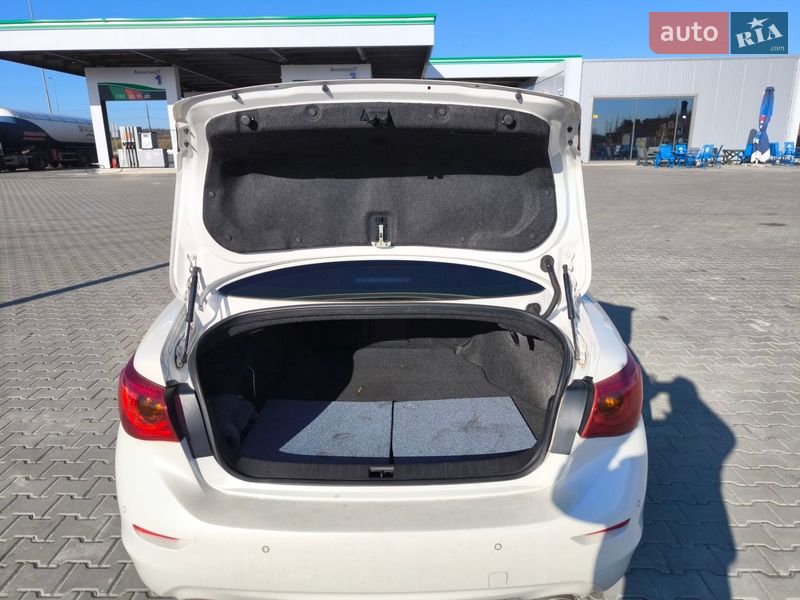 Седан Infiniti Q50 2016 в Ирпене фото 9 Седан Infiniti Q50 2016 в Ирпене