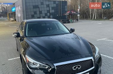 Седан Infiniti Q50 2015 в Киеве