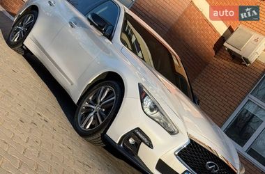 Седан Infiniti Q50 2017 в Одессе