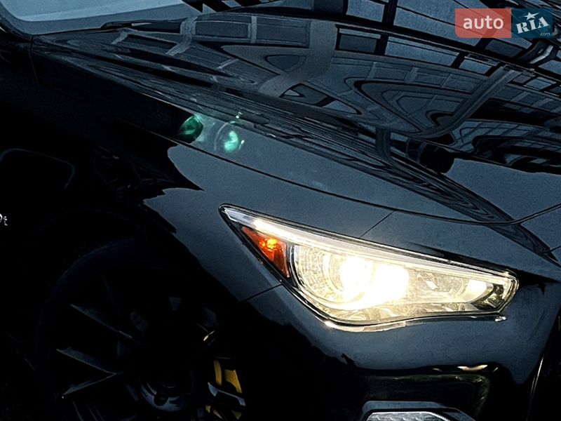 Седан Infiniti Q50 2017 в Чернигове