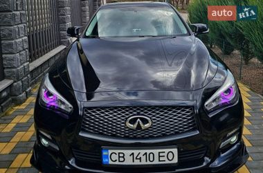 Седан Infiniti Q50 2014 в Прилуках