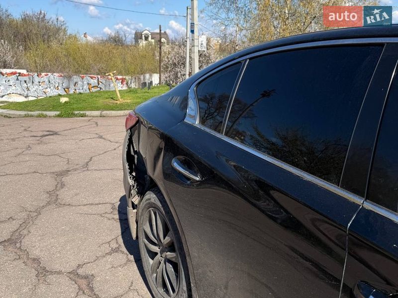 Седан Infiniti Q50 2016 в Черкассах