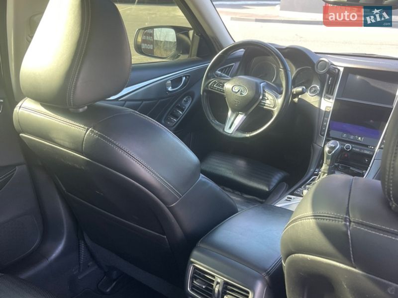 Седан Infiniti Q50 2017 в Киеве