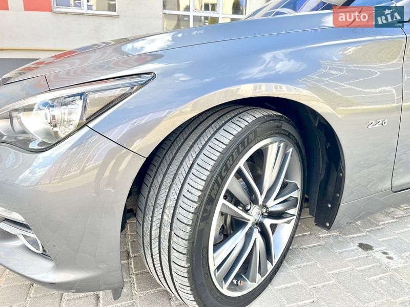 Седан Infiniti Q50 2016 в Виннице